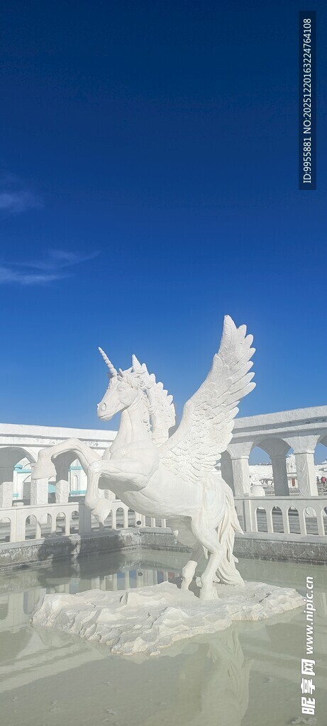 甘肃青海环白色飞马喷泉雕塑景观