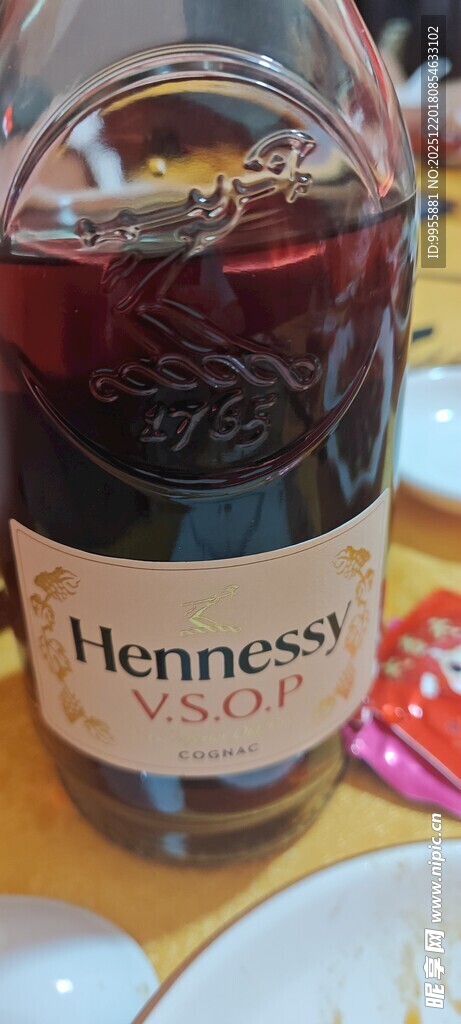 美食美味轩尼诗酒搭配美食场景