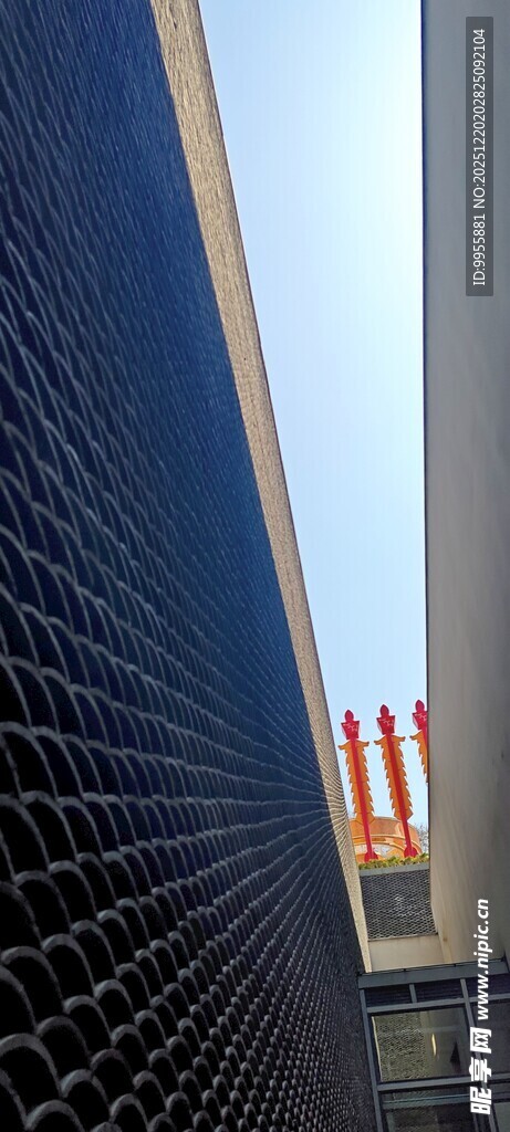 华东樱花现代建筑独特几何外观