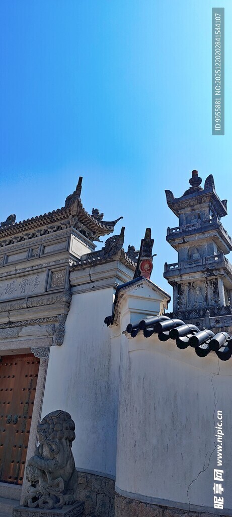 华东樱花中式古建筑一角