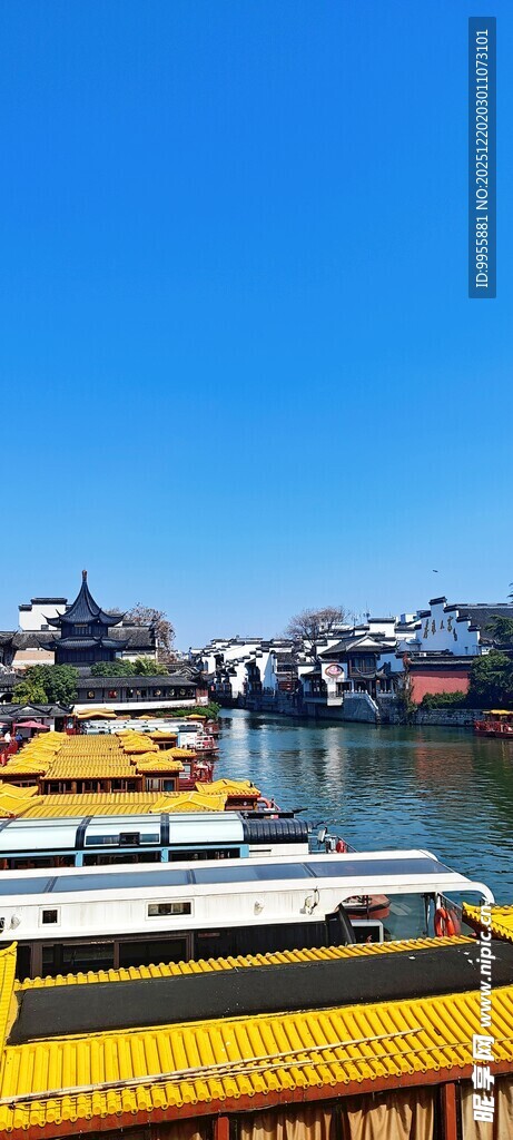 华东樱花水上古建景观