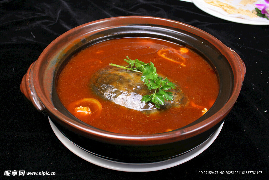 浓郁红汤火锅锅底