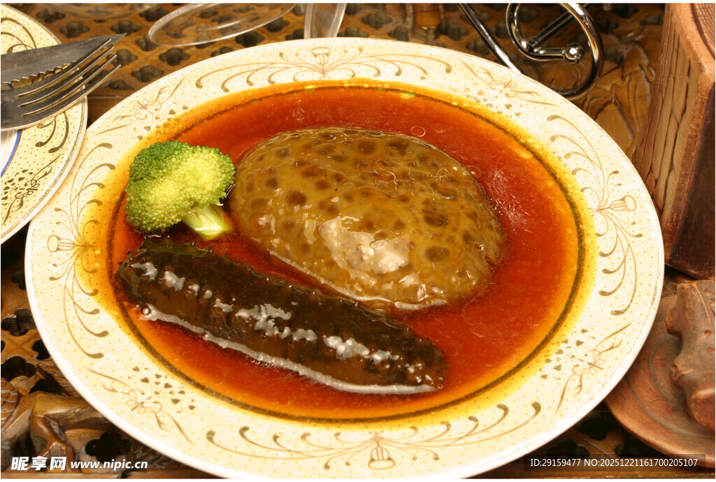 红烧甲鱼配时蔬