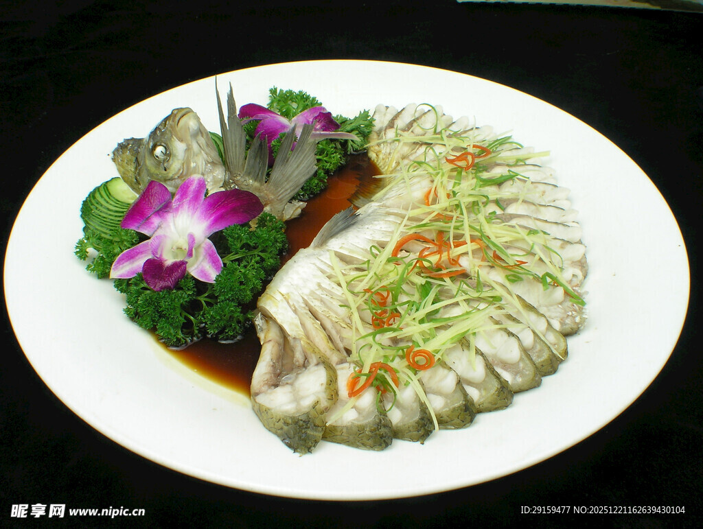 凉拌白菜摆盘精致