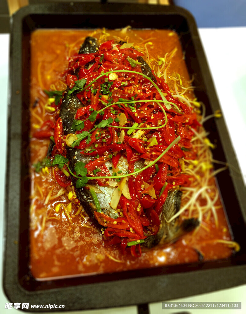 香辣烤鱼诱人美食