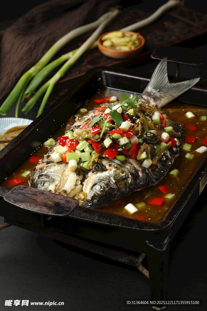香辣烤鱼 美味视觉盛宴