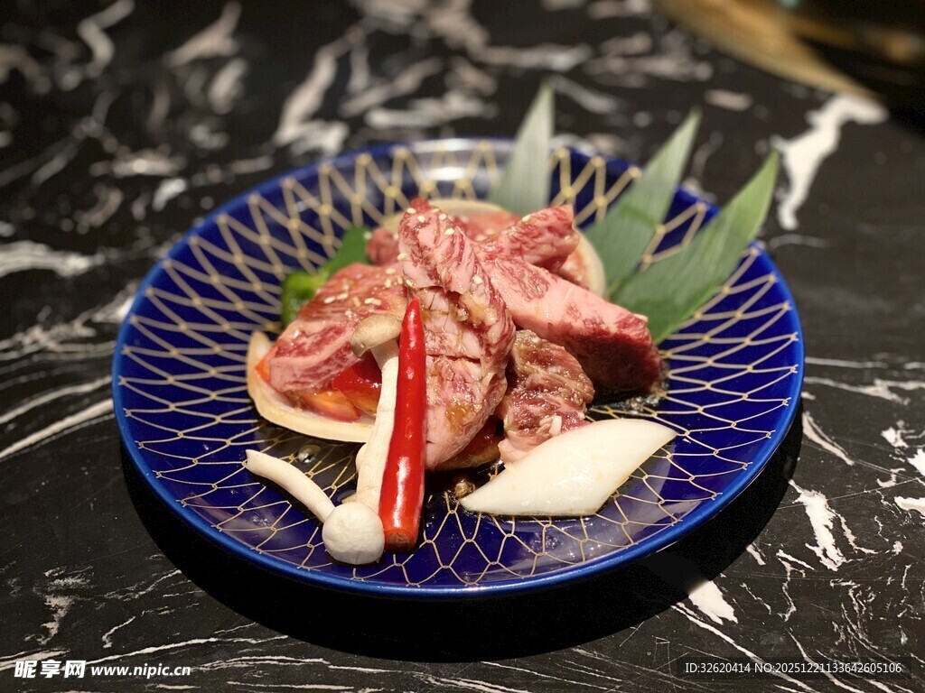 生牛肉拼盘