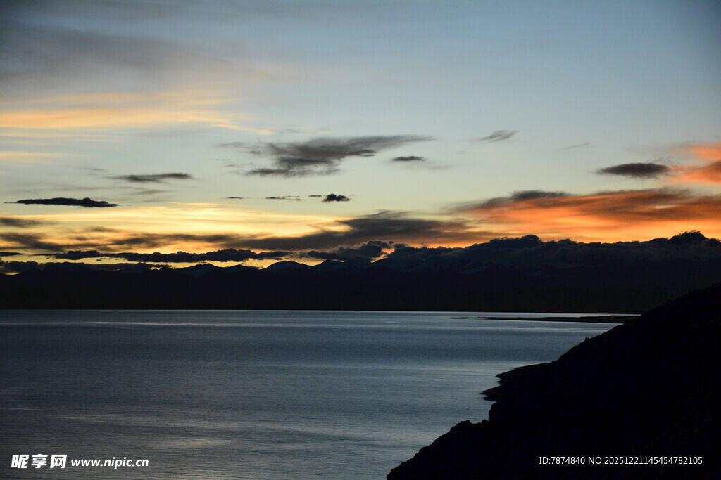 海边绚丽日落美景