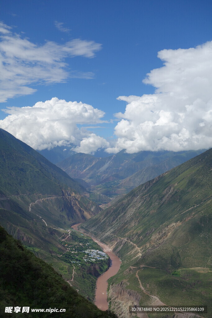 山川河谷壮美风光