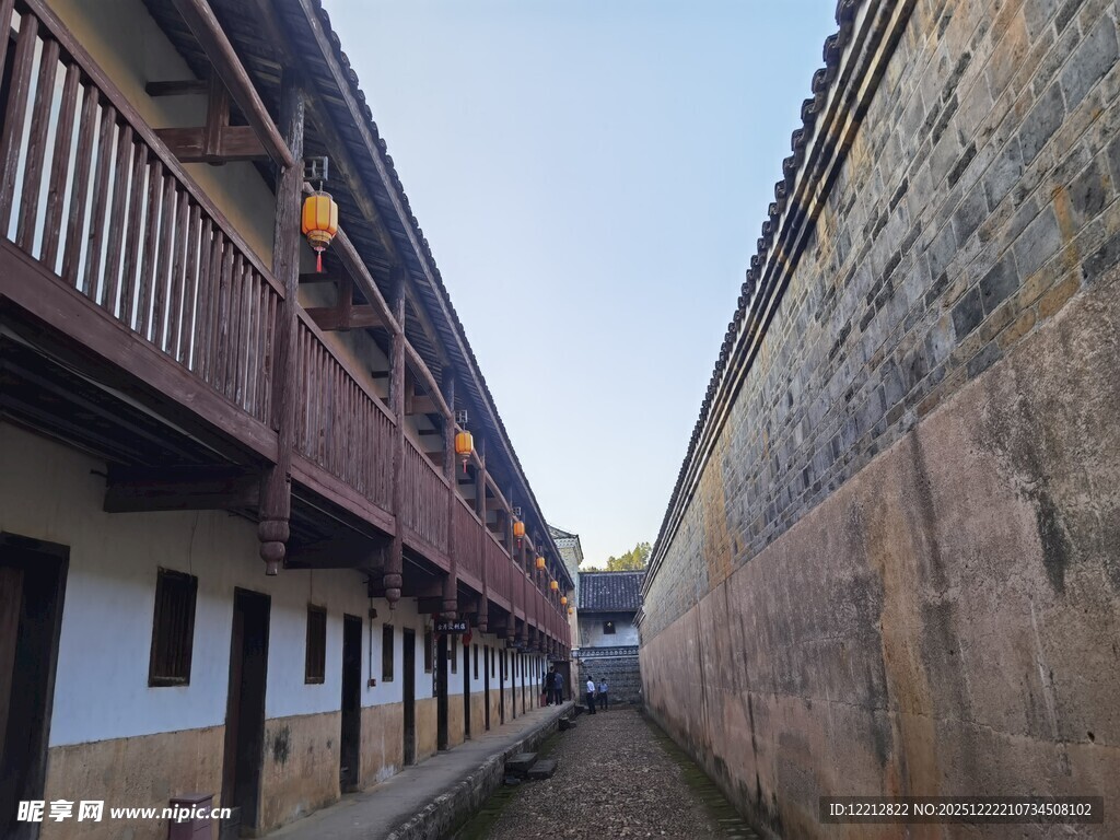 古巷民居静谧古朴景致