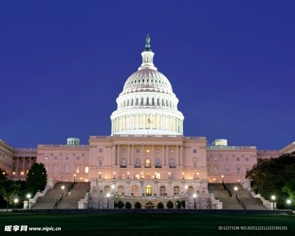 美国国会大厦夜景