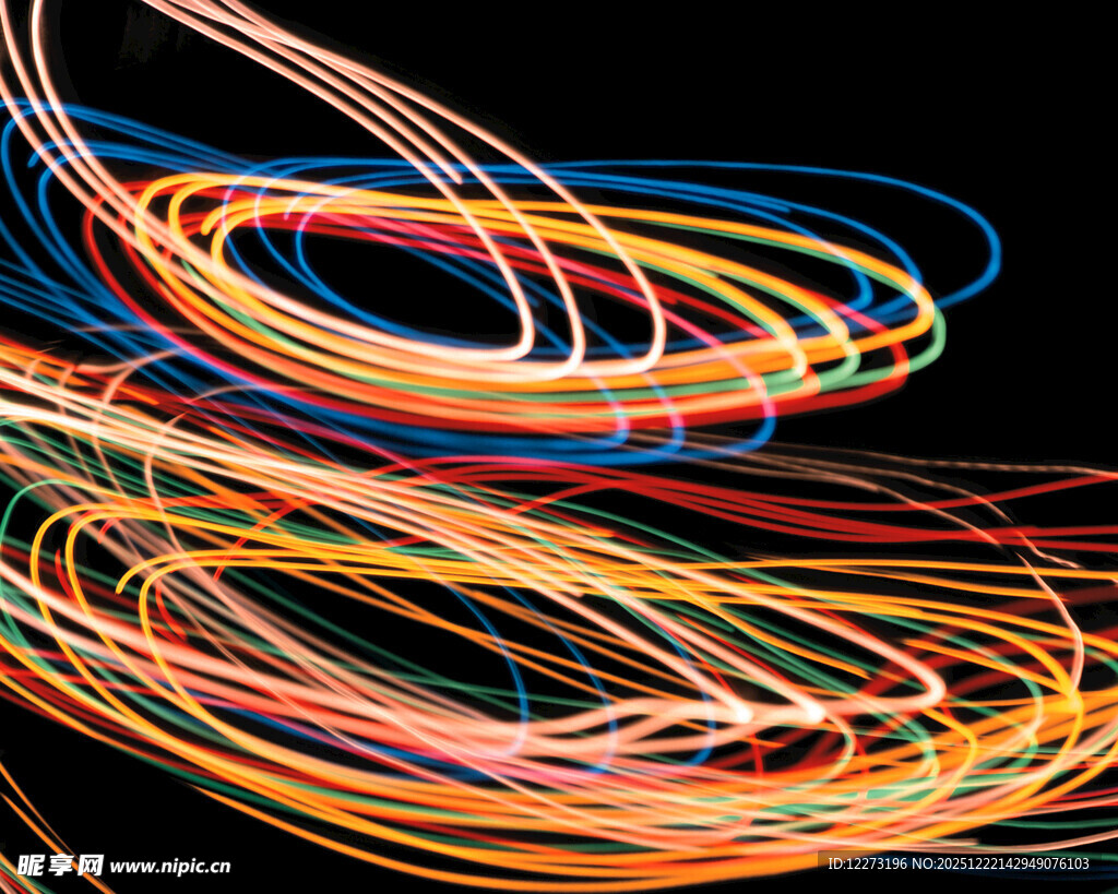 多彩光纤线条交织画面