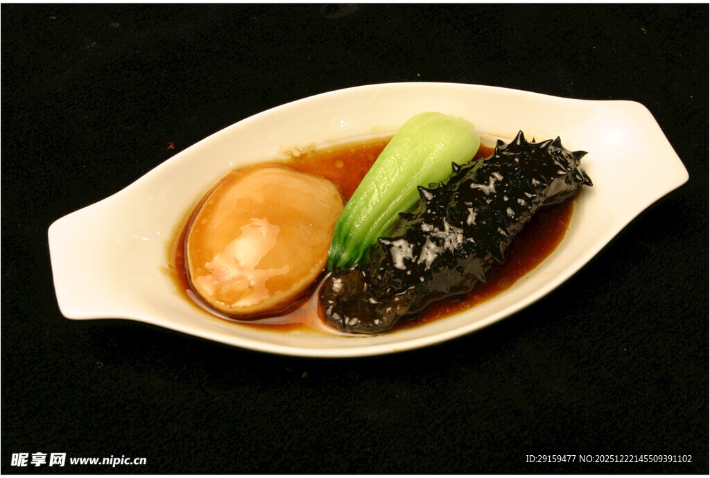 鲍汁辽参配时蔬