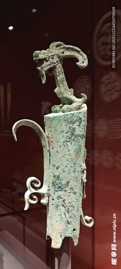 青铜奇器独特造型古物