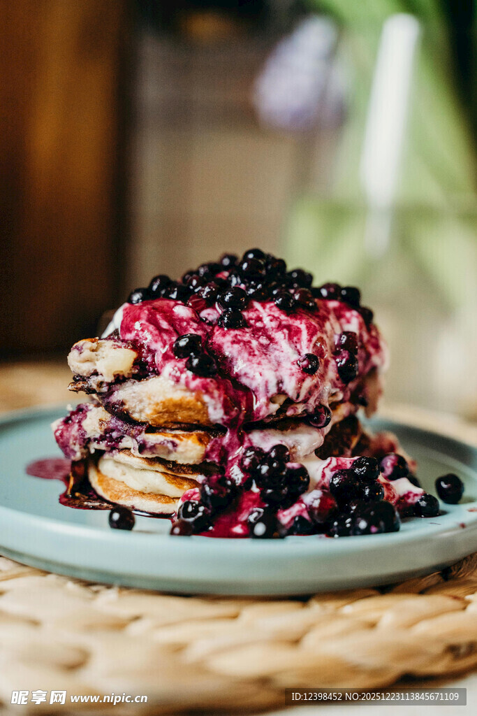莓果淋酱美味松饼
