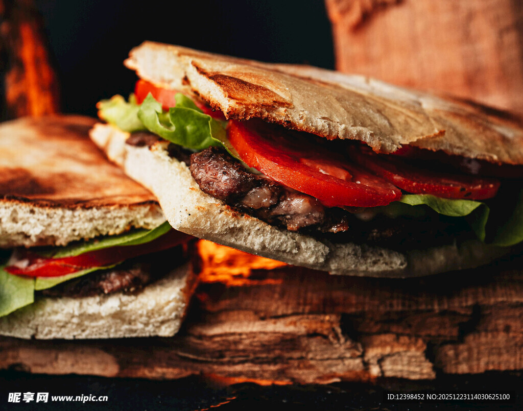 美味牛肉蔬菜三明治