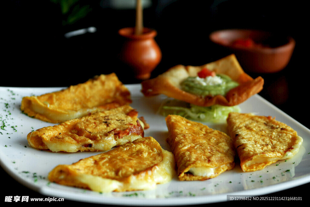 美味多样的特色煎制食物