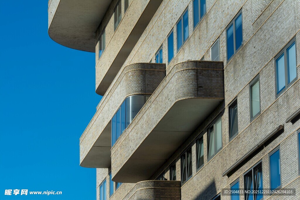 现代建筑独特阳台设计