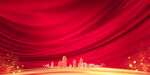 红色绸布下的城市景观
