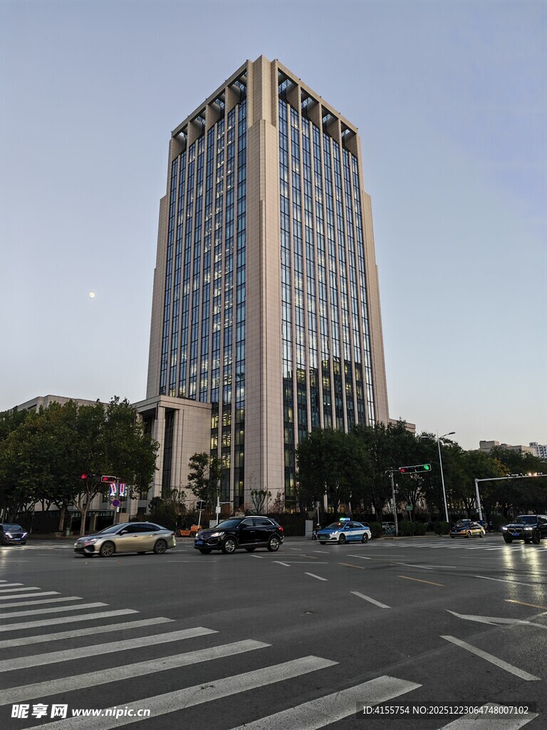 城市高楼大厦街景