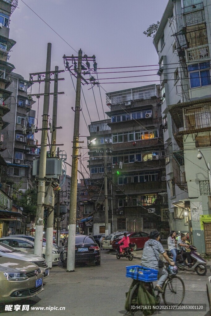 老南昌旧城区街道日常景象