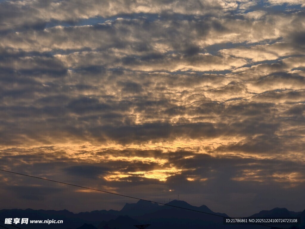 壮丽黄昏天空美景