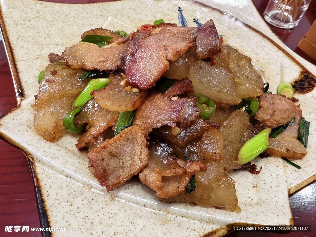美味炒五花肉