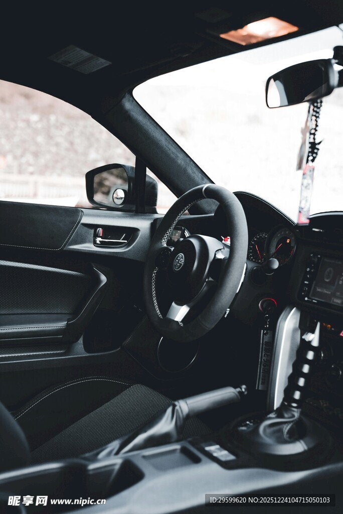 时尚汽车内饰细节展示