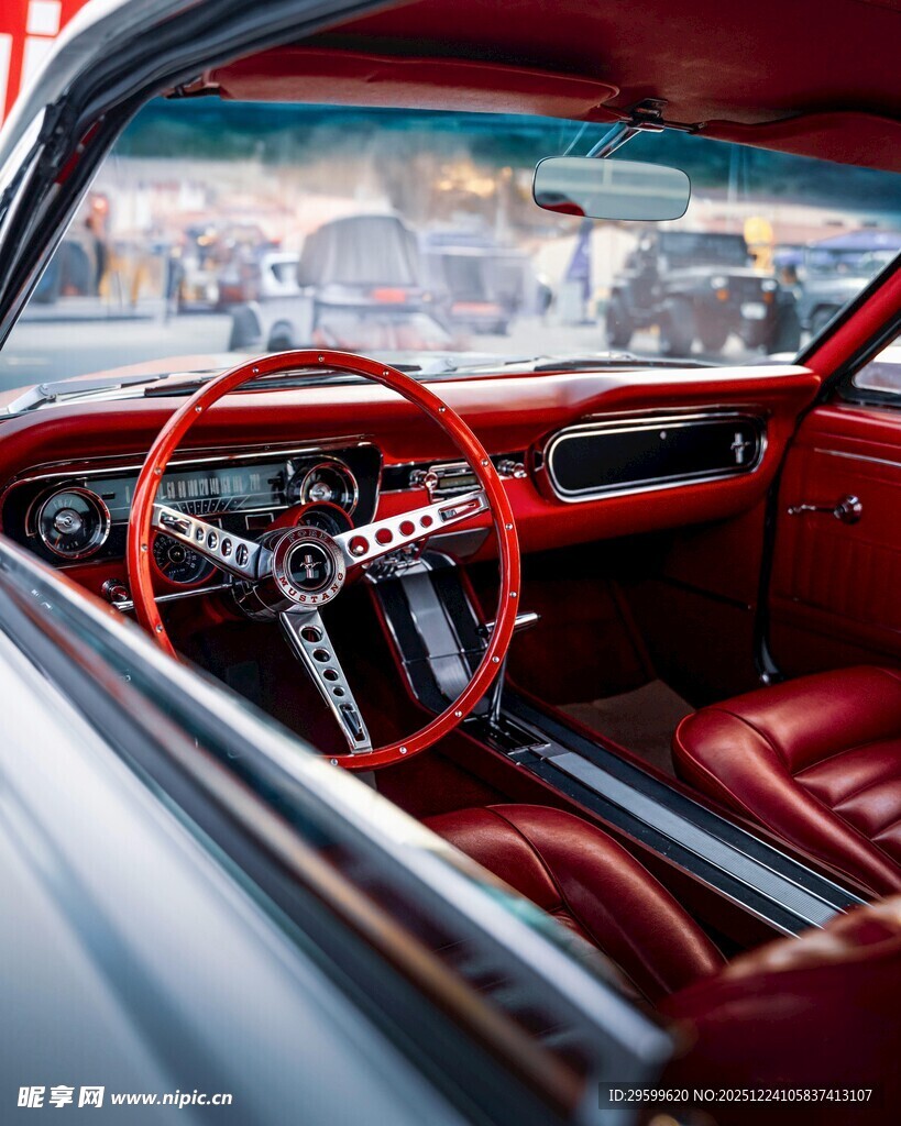 复古汽车内饰的精致细节