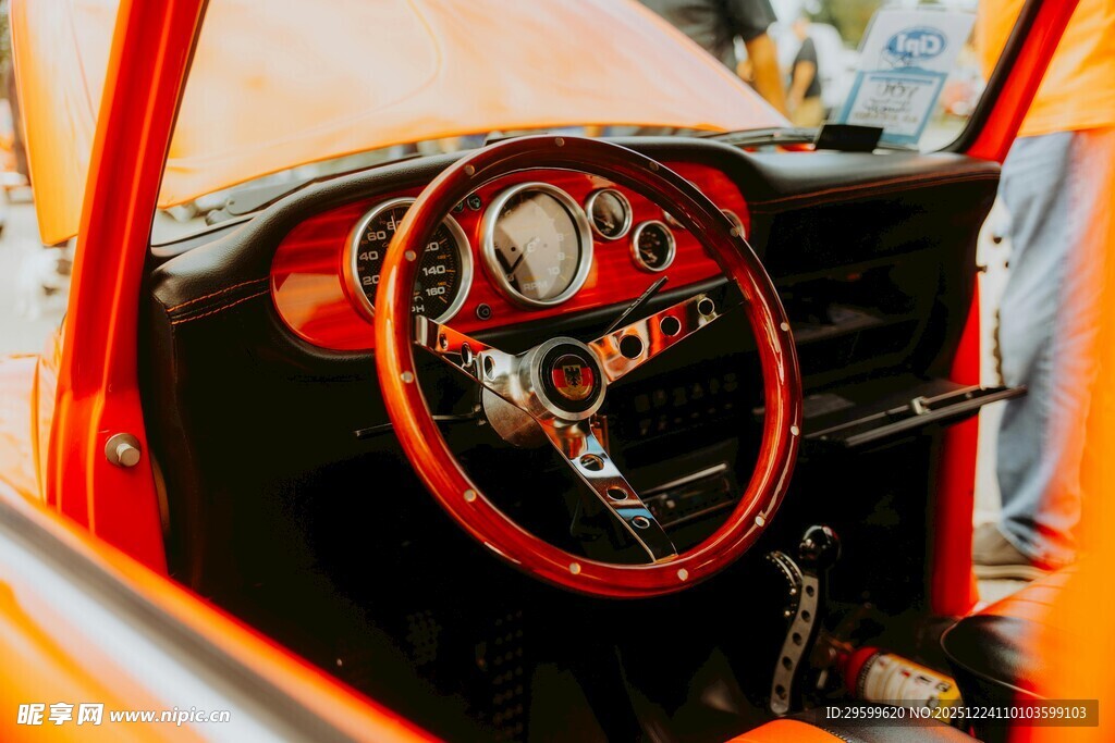 复古汽车内饰特写