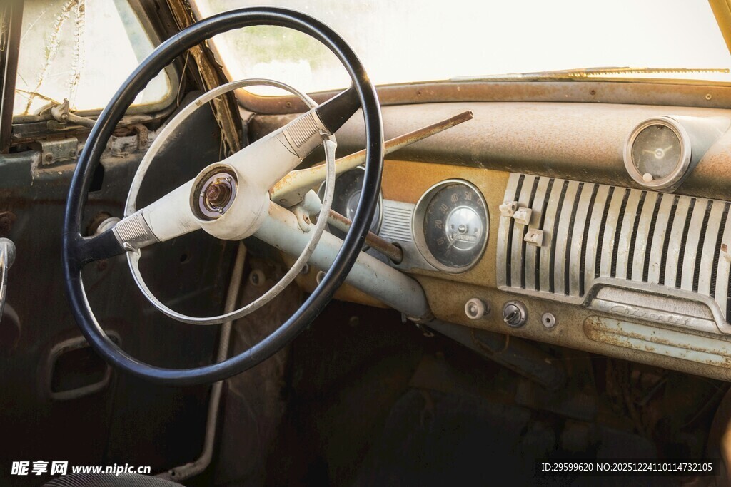 复古汽车内饰特写