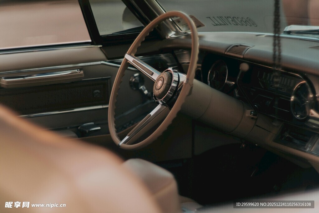 复古汽车内饰特写