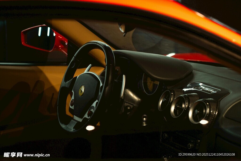 炫酷汽车内饰特写