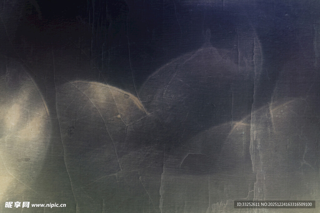 抽象光影下的神秘物体