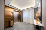现代简约风格的室内电梯厅