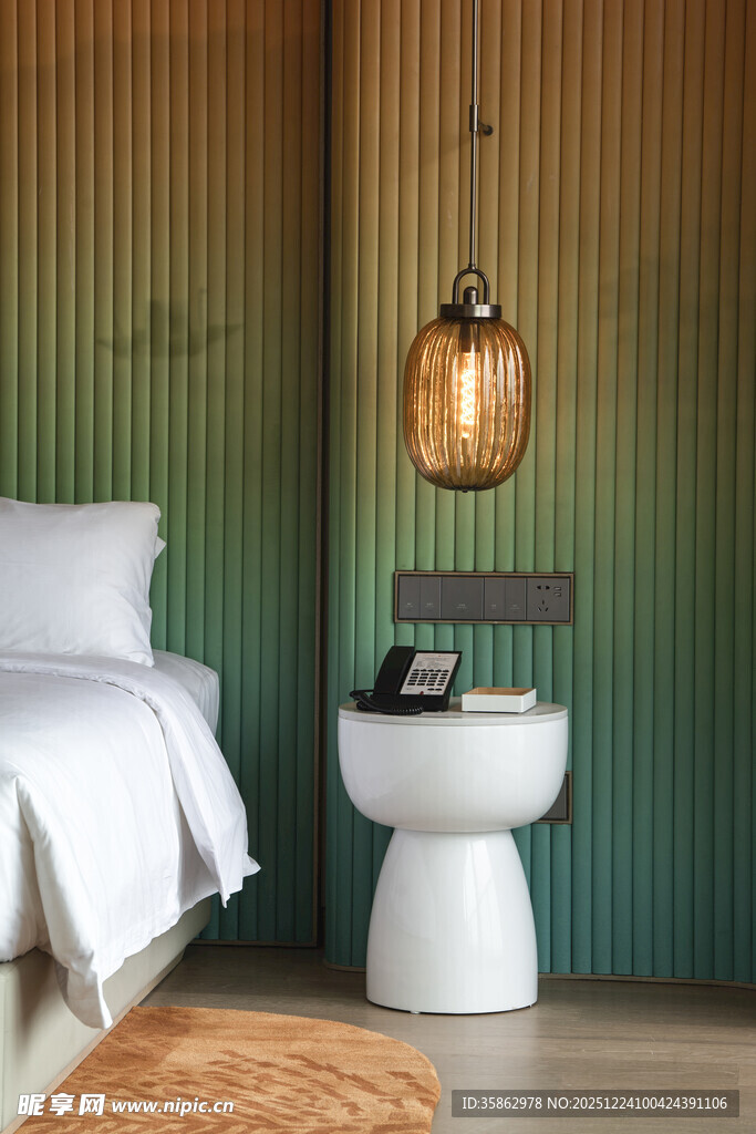 现代简约风卧室卫浴一角