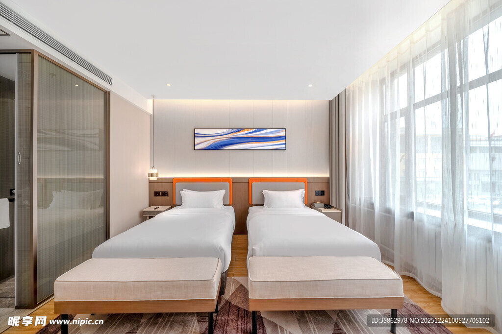 现代简约风格双床卧室