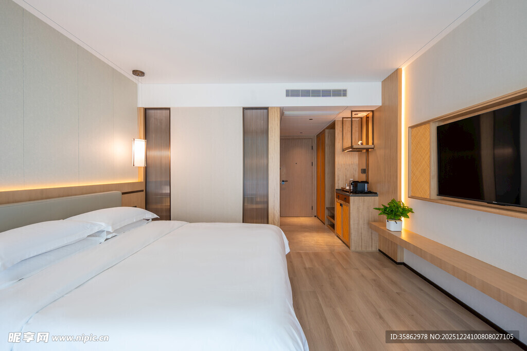 现代简约风格的舒适卧室