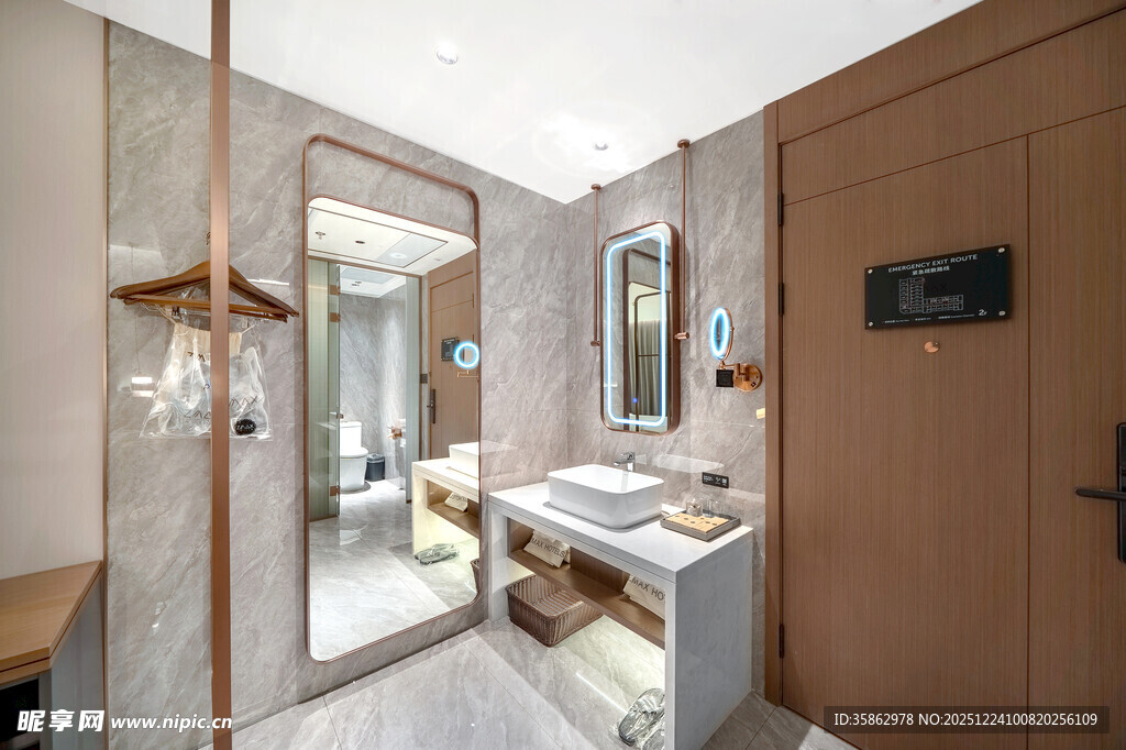 现代简约风浴室设计