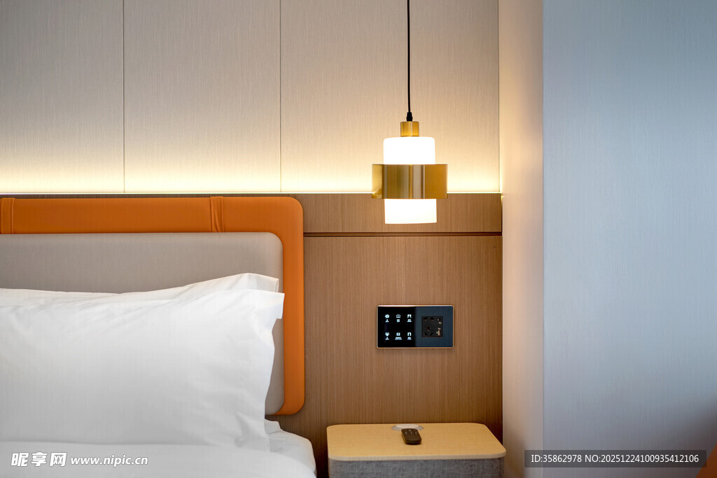 现代简约卧室床头灯设计