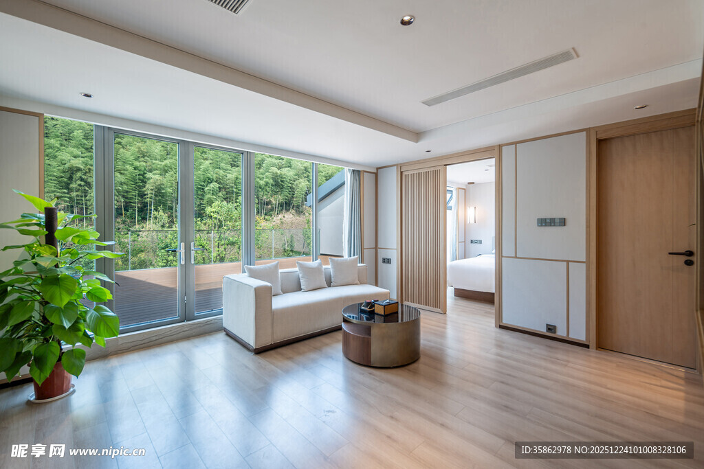 现代简约风明亮客厅空间