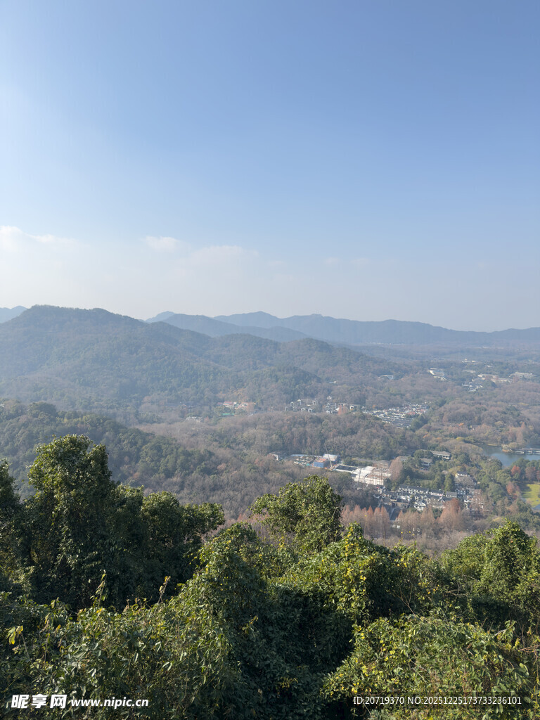 山林远眺风景如画
