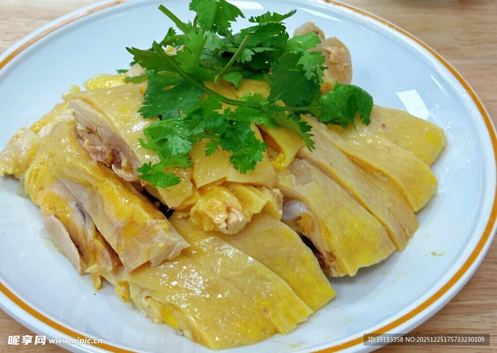 美味白切鸡 鲜香诱人