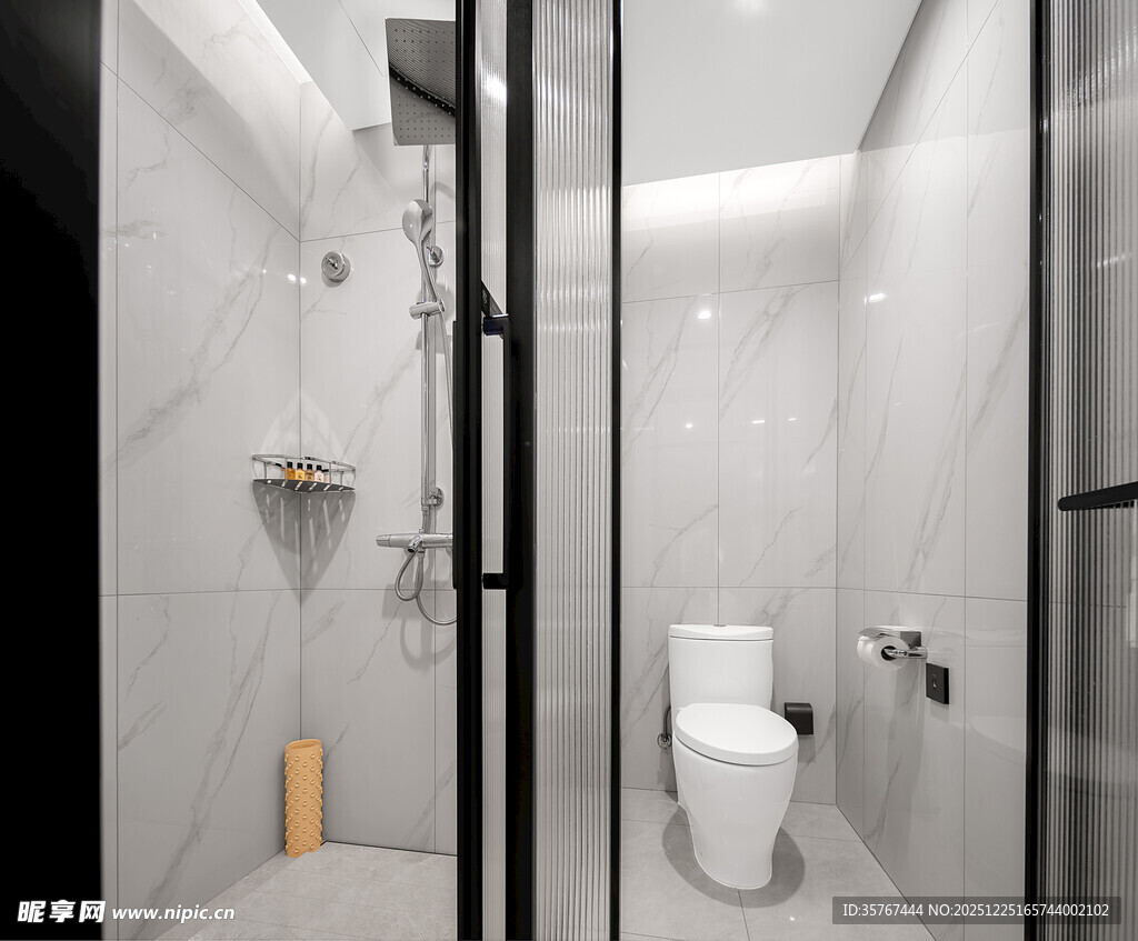 现代简约风玻璃隔断卫生间