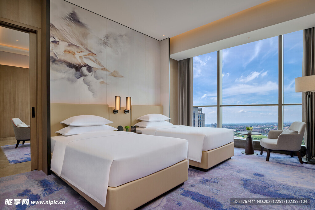 豪华双床酒店客房景观