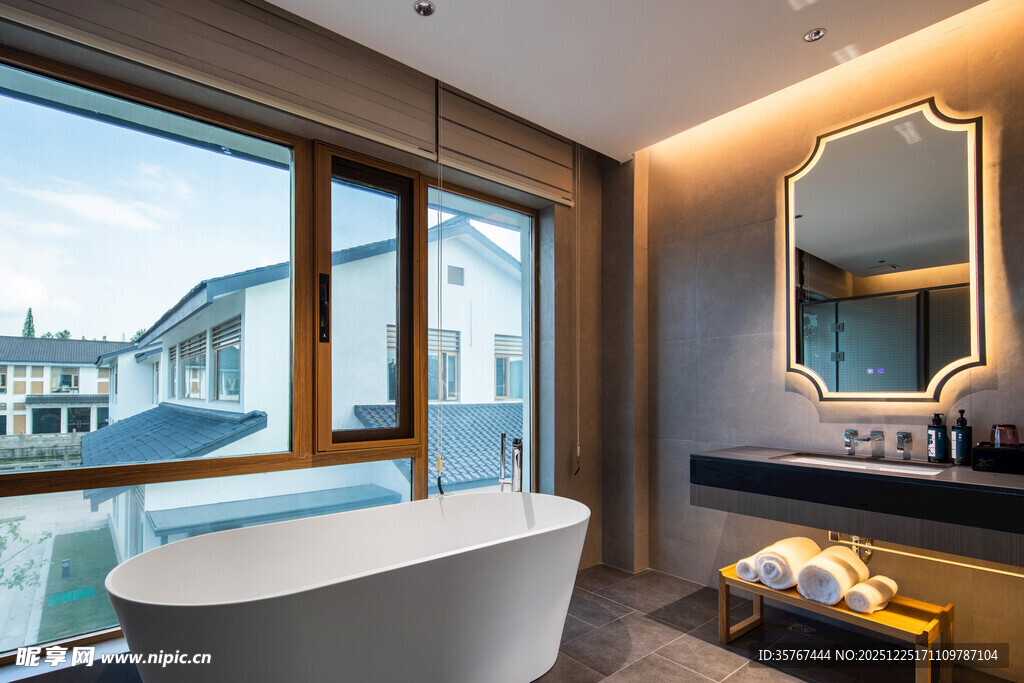 现代豪华浴室优雅空间