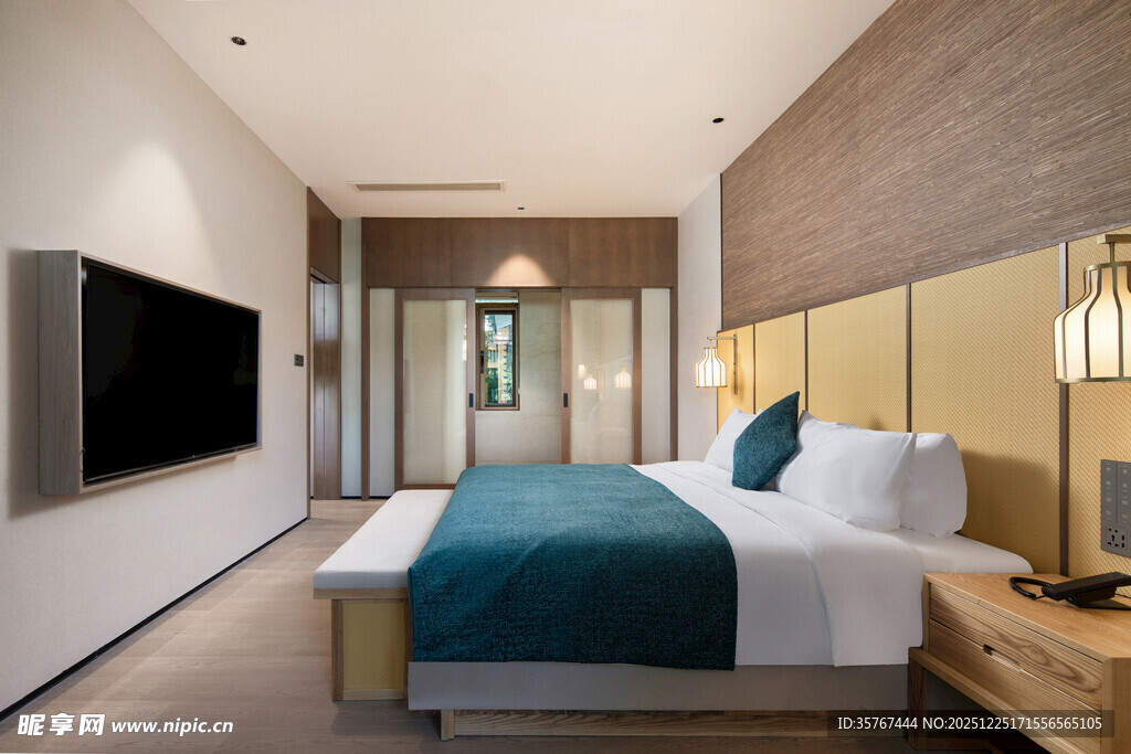 现代简约风格温馨卧室