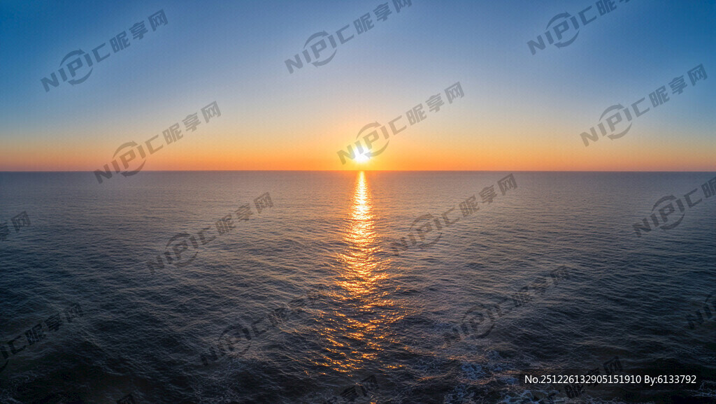 超大广角 日出波光海面