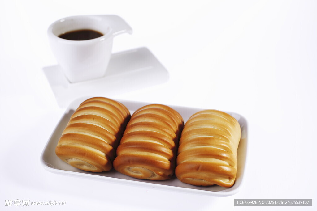 美味面包配咖啡