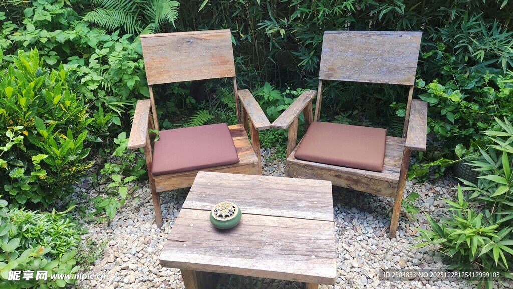 户外木质休闲桌椅组合